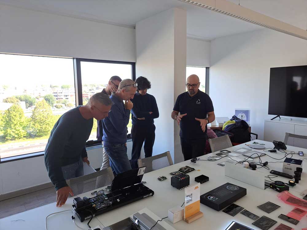 anders technology roadshow - bringing tech to your door